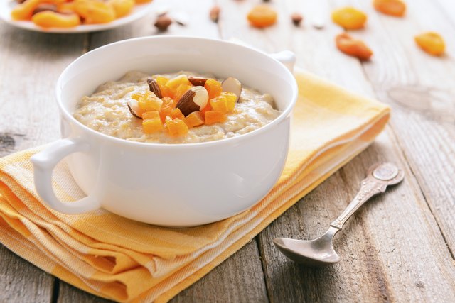 Healthy nutrition: Porridge with dried apricots